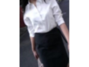 普通の男のレ●プ体験談:夜道の女(性癖を満たそう) [d_253366]