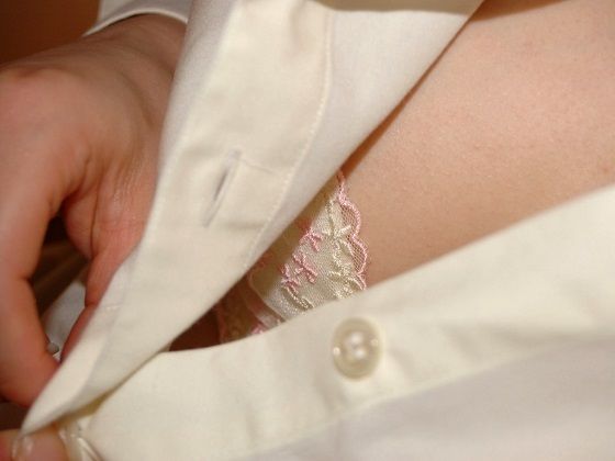 普通の男のレ●プ経験談:介護職の若妻眼鏡っ娘(性癖を満たそう) [d_254947]