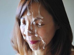 ぶっかけられた高齢熟女たち2(ごま塩おにぎり) [d_609448]