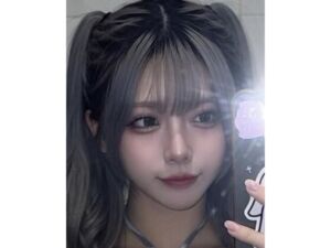 誰にも見せるつもりじゃなかった。 ― 近距離セルフィー24枚 ―(マメモチモチモチ) [d_726401]