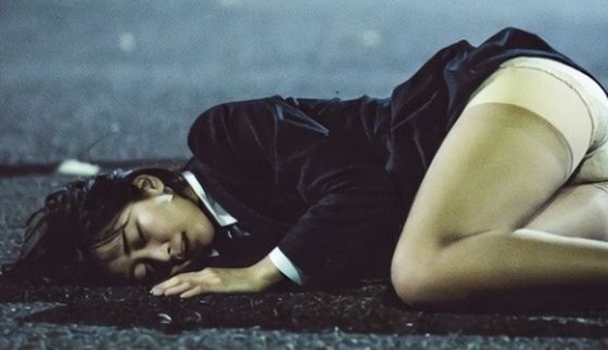 街で泥●お姉さん写真集(aiお姉さん) [d_712363]