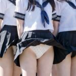 jk パンチラ(ちょいエロ) [d_741399]