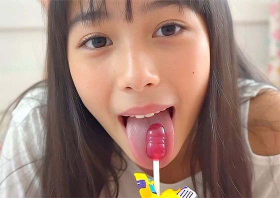 ひたすらキャンディを舐める動画集(ジェネレイティブ秀樹) [d_779860]